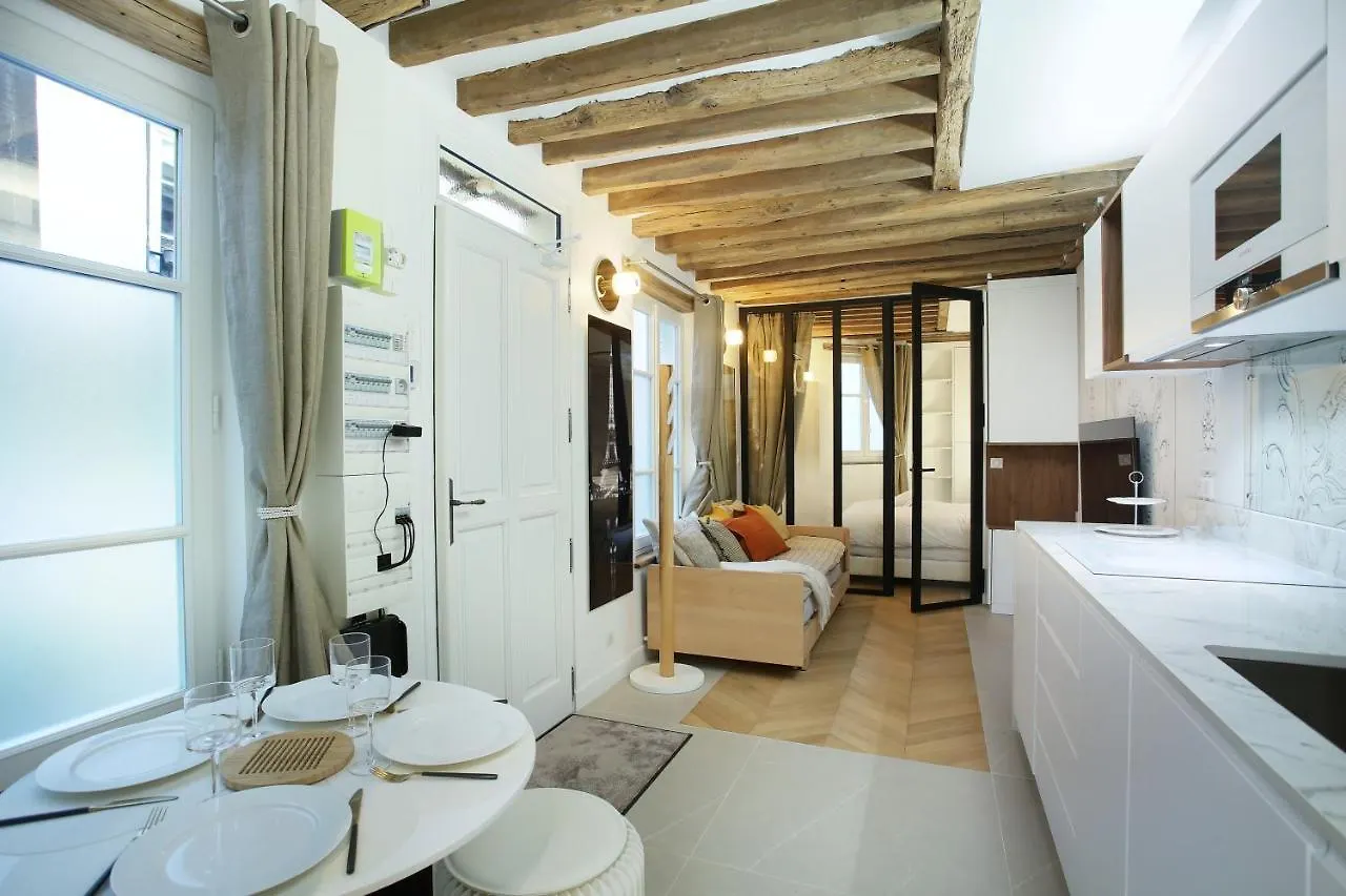 Apartment Le Marais By Studio Prestige Paris