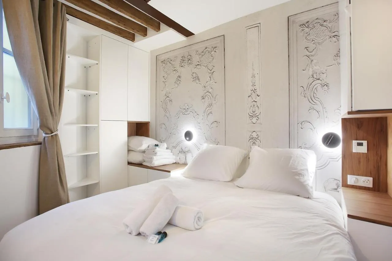 Apartment Le Marais By Studio Prestige Paris